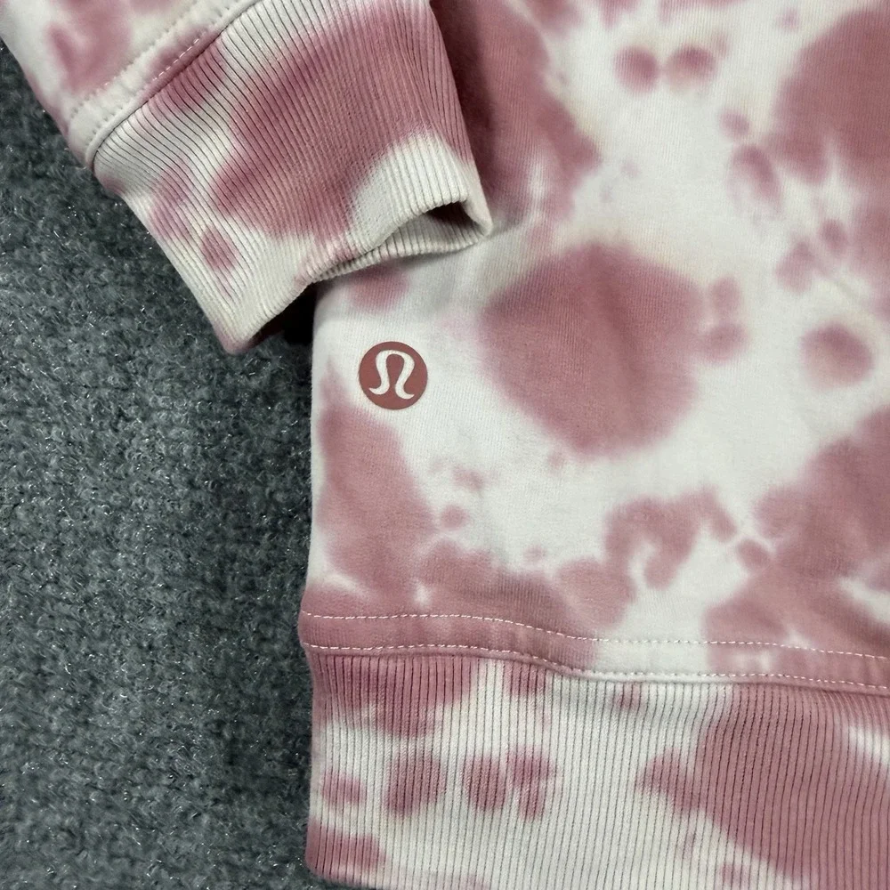 lululemon athletica excellent no